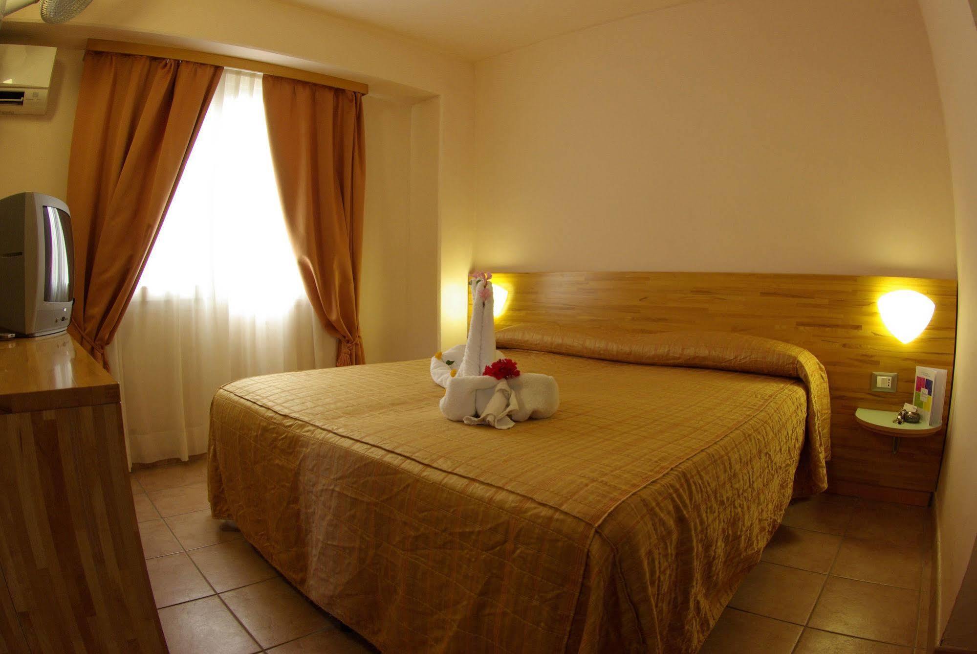Villaggio Albatros Resort Lesina Ngoại thất bức ảnh